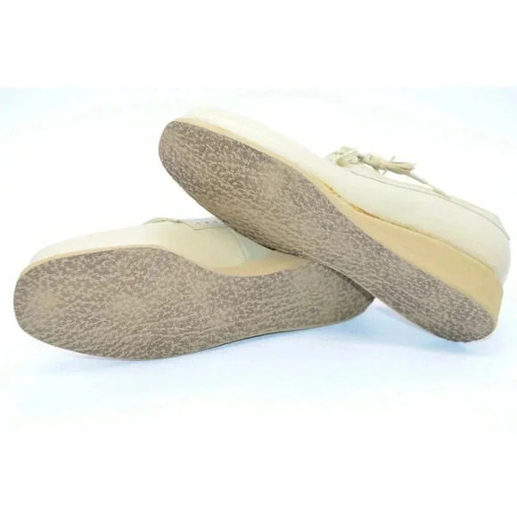 P. W. Minor Orthopedic Beige Lace Up Comfort Shoe - Picture 9 of 11